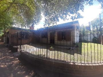 Casa Alquiler 4 ambientes 53 años, 120m2, 1 cochera, Gambartes 2500, Rosario, Santa Fe | Argenprop
