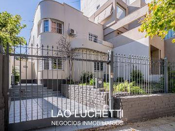 Casa Alquiler 4 ambientes 70 años, 198m2, con balcón, 14 Julio 1500, Belgrano R | Argenprop