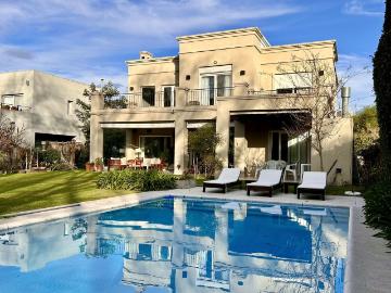 Casa Alquiler 4 dormitorios a estrenar, con balcón, 1 cochera, Santa Barbara, Buenos Aires | Argenprop