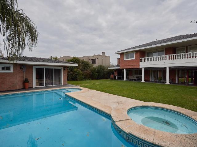 Casa Alquiler 4 dormitorios a estrenar, Este, 2 cocheras, Santa Barbara, Santa Barbara, Buenos Aires | Argenprop