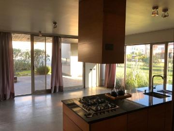Casa Alquiler 5 ambientes a estrenar, 1 cochera, Ruta 34 S 4400, Funes, Santa Fe | Argenprop