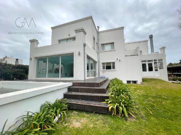 Casa Alquiler 5 ambientes a estrenar, 710m2, 2 cocheras, Avenida Jorge Newbery 5000, Mar del Plata | Argenprop