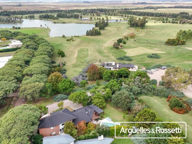 Casa Alquiler 5 ambientes 15 años, Norte, 3 cocheras, Ruta 34 S 4400, Funes, Santa Fe | Argenprop
