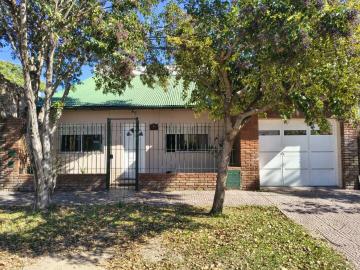 Casa Alquiler 5 ambientes 22 años, 125m2, Esquel 2217, Granadero Baigorria, Santa Fe | Argenprop
