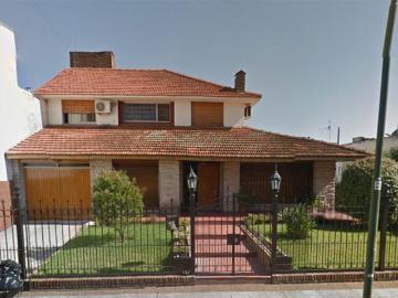 Casa Alquiler 5 ambientes 45 años, Sur, 1 cochera, B Saenz Valiente 467, Martinez | Argenprop