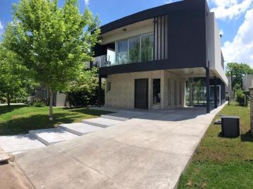 Casa Alquiler 5 ambientes 5 años, Este, 3 cocheras, Alquiler Altos Hudson 2 100, Altos de Hudson II | Argenprop