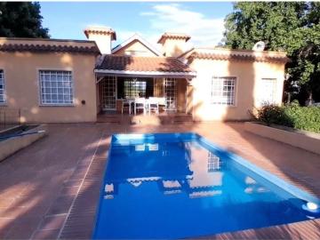 Casa Alquiler 8 ambientes, 135m2, Barrio La Verdad, Capilla Del Señor, La Verdad | Argenprop