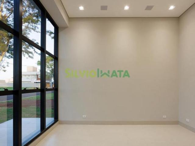 Casa alto padrão no Alphaville em Maringá