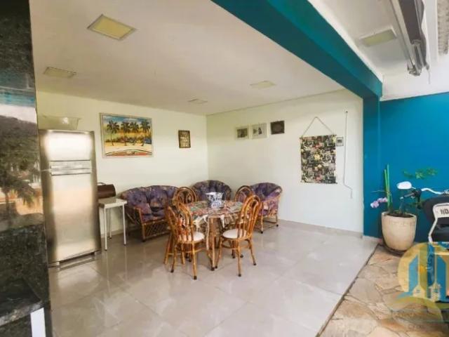 Casa Alto Padrão à Venda Mobiliada em Santana de Parnaíba