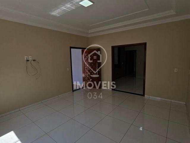 Casa Alto Padrão à venda no bairro Bouganville