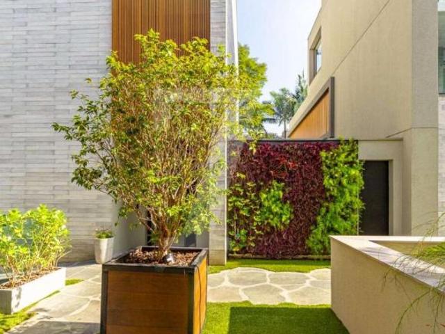 Casa alto padrão à venda no Brooklin,projeto João Armentano