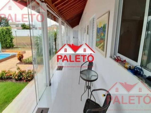 Casa alto padrão com 4 suítes a venda na cidade de Cesário Lange, Condomínio Jatobá