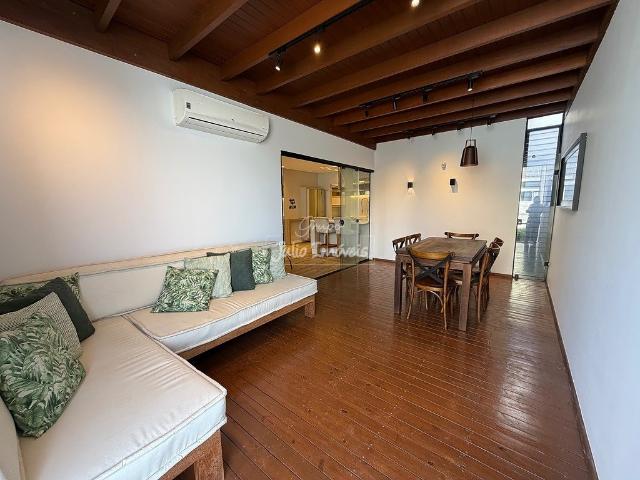 Casa alto padrão com 2 dormitório na Limeira