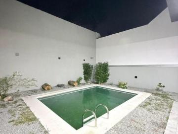 Casa Alto Padrão em Condomínio Aruã