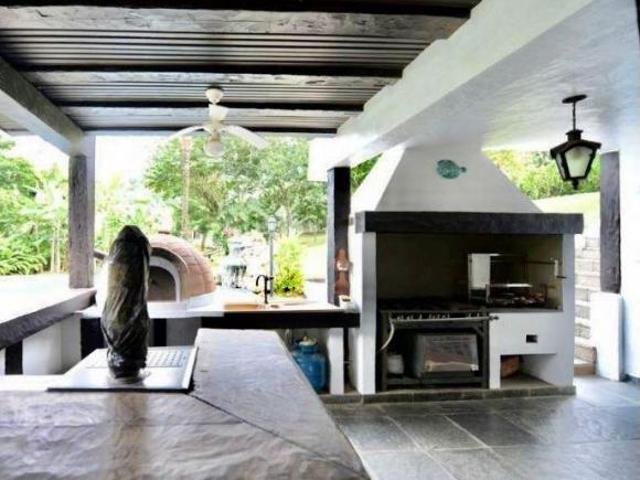 Casa Alto Padrão em Guaecá, São Sebastião/SP
