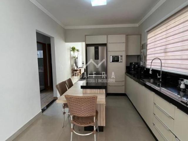 Casa Alto Padrão JD. TORRES II