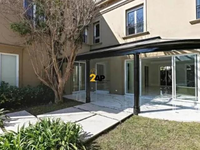 Casa Alto Padrão para venda no Jardim América, 5 quartos, 4 suítes, 10 banheiros, 13 vagas, 844m²