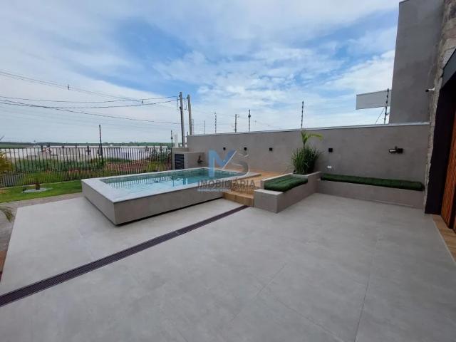 Casa à Venda no Loteamento Riviera em Porto Rico PR