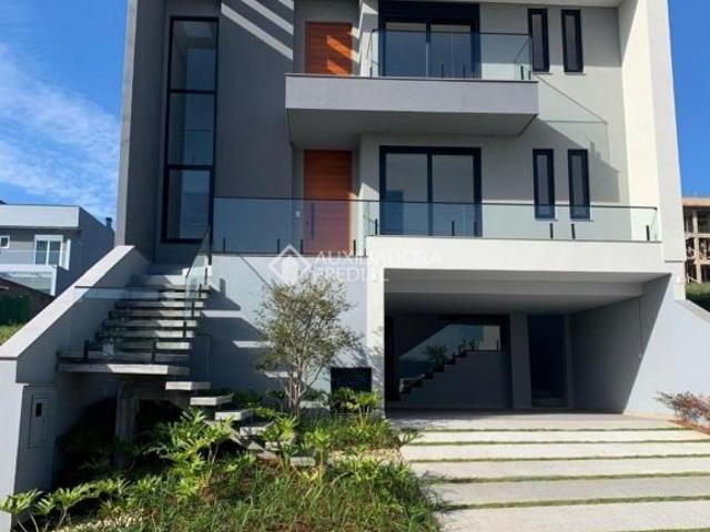 CASA ALTO PADRÃO 3 QUARTOS COM SUÍTE EM GUAIBA RS