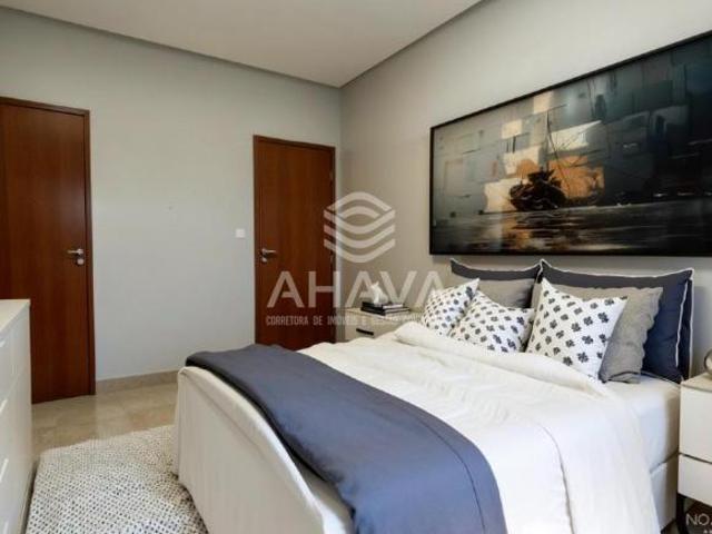Casa Alto Padrão 4 Quartos 4 Suítes 240m² Construídos Terreno 260m² Bairro Planalto