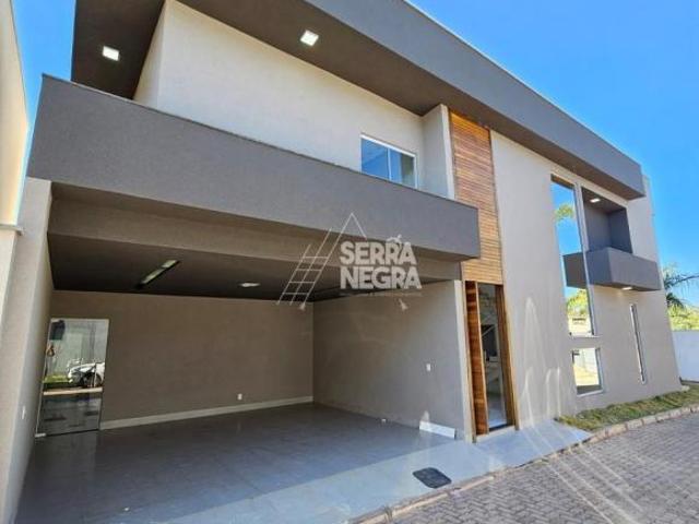 CASA ALTO PADRÃO 4 QUARTOS ARMARIOS LAZER COMPLETO CONDOMINIO ARNIQUEIRAS DF