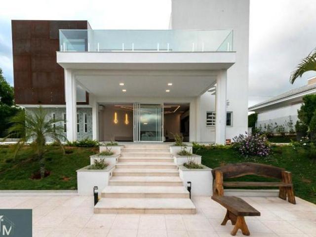 Casa Alto Padrão à venda no Village Castelo em Itu