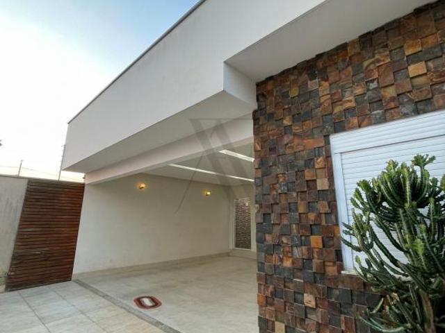 Casa Alto Padrão em Residencial Granville, Goianésia/GO