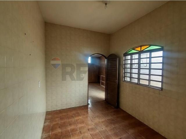 Casa Alugar, 2 Dormitórios localizado em Centro, Tupã, São Paulo, 17600430 | Brasil