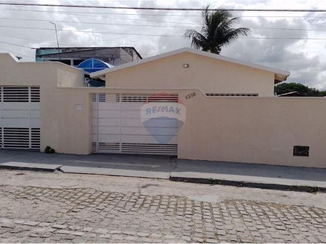 Casa Alugar, 2 Dormitórios localizado em Rua Ilha de Mexiana, 1380, Potengi, Natal, Rio Grande do Norte, 59129010 | Brasil