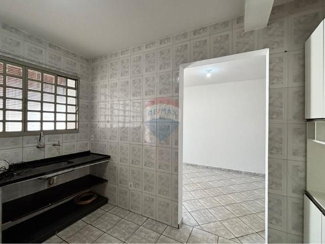 Casa Alugar, 3 Dormitórios localizado em Jardim Artigiane, Mogi Guaçu, São Paulo, 13847271 | Brasil