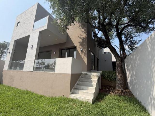CASA ZONA LAS CRISTALINAS CARRETERA NACIONAL SANTIAGO VENTA