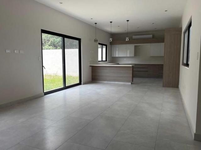 CASA AMANI TERRA LAS CRISTALINAS SANTIAGO VENTA