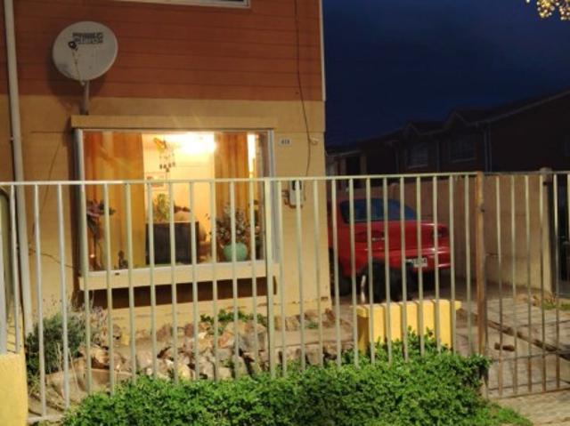 CASA AMOBLADA CONJUNTO HABITACIONAL LOS JARDINES