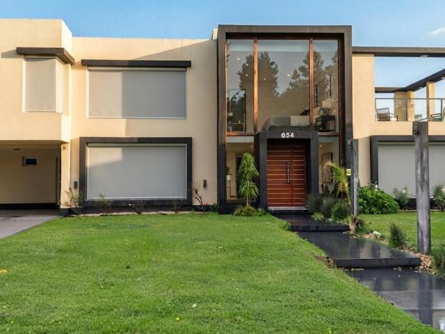 Casa amoblada de 5 ambientes