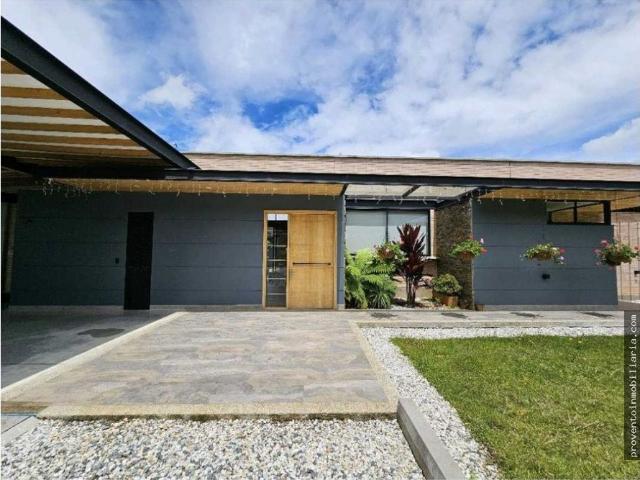 Casa Amoblada en Arriendo en El Retiro sector Pantanillo