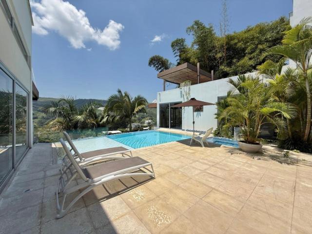 Casa Amoblada en conjunto, en arriendo, El Rosario, Manizales