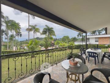 Casa Amoblada en conjunto en arriendo San Bernardo del Viento Mzl