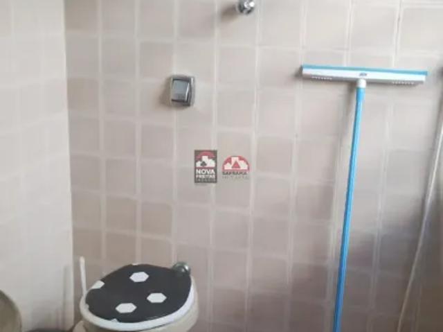 Casa Ampla com 4 Quartos 1 Suíte, 6 Vagas e Terreno de 700m²