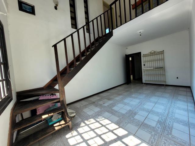 Casa Ampla com 4 Dormitórios – Guarujá/Ipanema