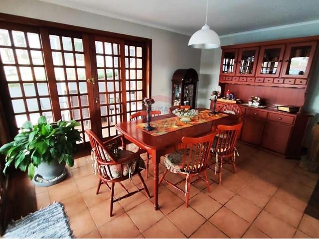 Casa Ampla com 04 Dormitórios e 480m² para locação por R$ 9.500,00, Jardim Paulista, Atibaia SP