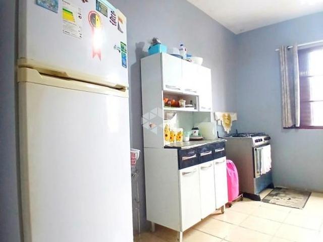 Casa ampla com 2 quartos à venda no bairro Camobi