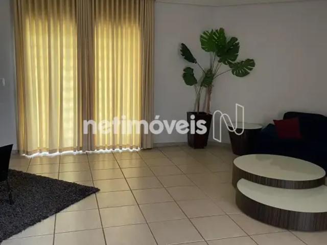 Casa Ampla para Aluguel – Bairro Colonial