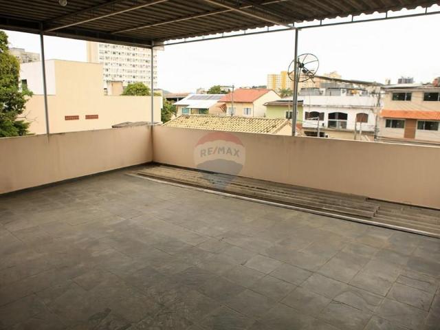 Casa Ampla para Aluguel em Alcântara