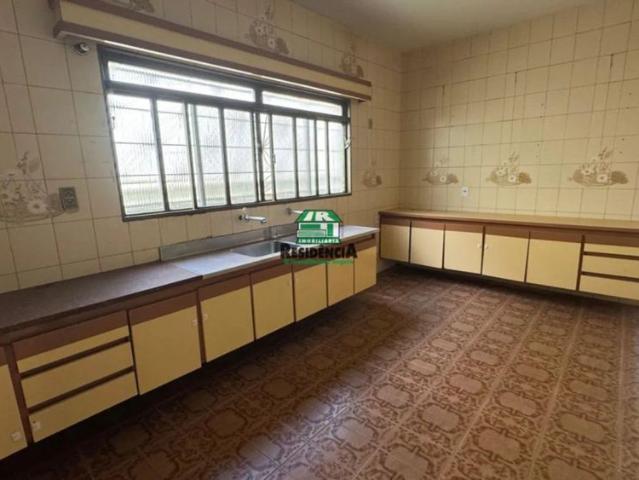 Casa ampla para Locação no Centro de Anápolis