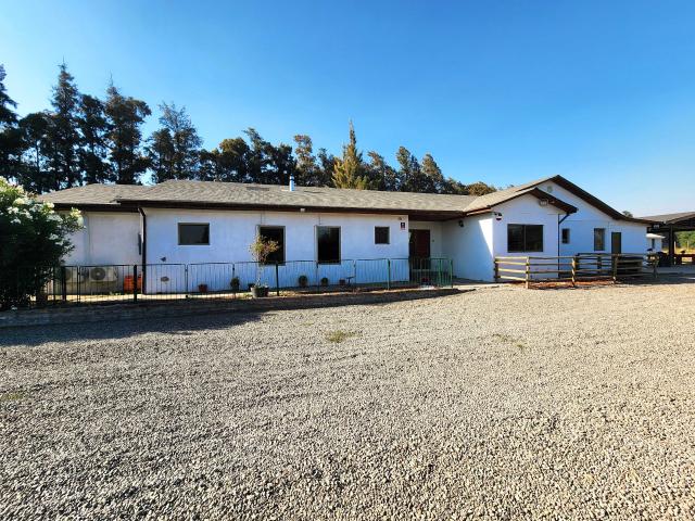 Casa Amplia y Moderna, Lista para Habitar