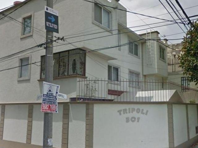 CASA AMPLIA Y ELEGANTE EN FRACCIONAMIENTO PRIVADO DE ADJUDICACION, CERCA DEL PARQUE DE LOS VENADOS