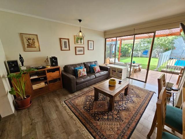 Casa Amplia Y Segura, Condominio Cerrado, 5d 3b, Familiar!