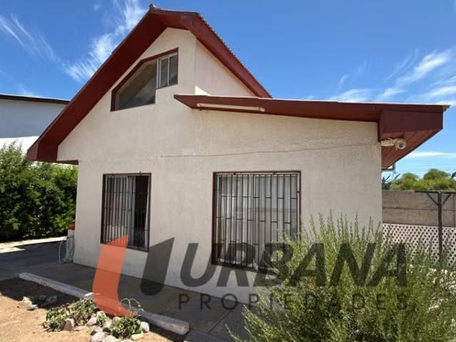 Casa amplia casa sector villamar de guanaqueros | 4 dormitorios por 150000. 00 en Coquimbo