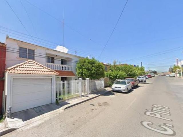 Casa amplia con 160 m² superficie de terreno en venta en Las Granjas