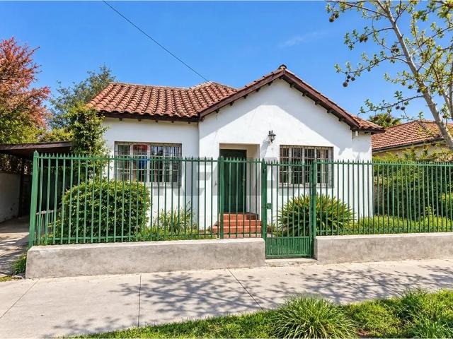 Casa Amplia Con Jardín En La Cisterna